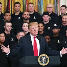 Resultado de imagen para andrew yang height