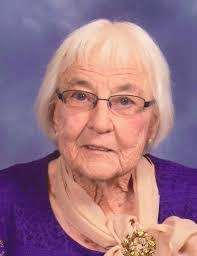 Jessica Ripp's Instagram, Twitter & Facebook