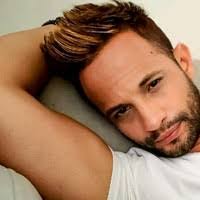 Nelson Vives's Instagram, Twitter & Facebook