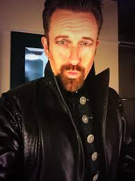 Earl Carpenter على X: "Right, last tech run before this confronts the  general public tonight!!!! #ohyesitwill #AladdinBelfast #bluesteel  http://t.co/jpsJVreqZv"