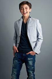 Asher Angel Gushes Over 39 Andi Mack 39 Teenplicity Andi Mack Asher Girl Meets World