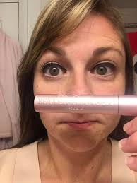 Hallo! Does anyone use bangs mascara? I wanna buy one but & honey is kinda  expensive hshsh or is it worth investing? thank uuu