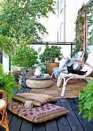 Balkonmobel Selber Bauen Gartenmobel Set Aus Recycelten Materialien Balkondekoration Balkon Ideen Balkonentwurf