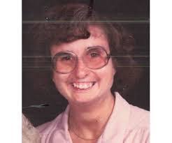 Michelle Winecoff's Instagram, Twitter & Facebook