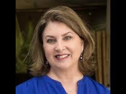 Eileen Corbett's Instagram, Twitter & Facebook