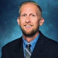 Stephen Gore's Instagram, Twitter & Facebook