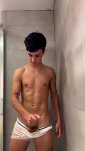 Young guy Jose Julio jerks off