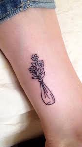 In the more western tradition, the phoenix often symbolizes courage, power, strength to overcome the struggles and battles, and one. 102 Small And Stylish Tattoo Ideas For 2019