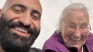 Nach Oma Lotti: Pflege-Influencer Rashid stellt Oma Edith vor