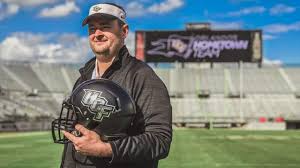 Joshua kenneth heupel (born march 22, 1978) is an american football coach and former player. I Love Where I M At Ucf Head Coach Josh Heupel Responds To Fsu Rumors