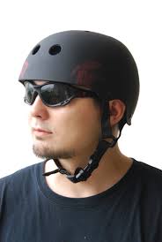 AQUA WAVE Black Helmet