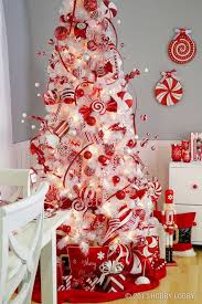 22 Wonderful Christmas Tree Ideas Red Christmas Tree Beautiful Christmas Trees Christmas Decorations