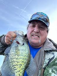 What's the best bait for a 3-pounder in grassy water?