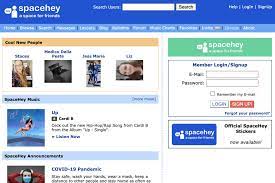 Teen Re-Creates Myspace And Users Are In Love