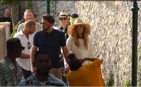 Jun 26, 2021 · andreea marin și dan negru ajung și la 4.000 de euro, pentru un eveniment. Fcvbzk91g Dgbm