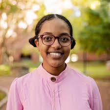 Enrique Mitchell's Instagram, Twitter & Facebook