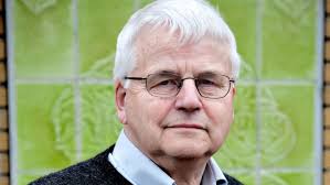 Bog-Bent fylder 80 år: Drømmen om at blive sørøver blev byttet til noget  mere praktisk