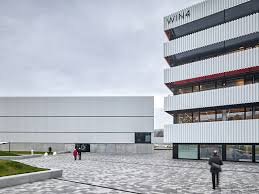 The channel's programming consists of news reporting, live programs and broadcasts of the colombian football categoría primera a, categoría primera b, copa colombia and some colombia national team matches, as well as davis cup. Win4 Sports Centre Em2n Archdaily