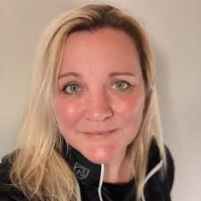 Koaliční rada bude v pondělí řešit i ohlášenou osobnostní žalobu čestného  prezidenta Motoristů Filipa Turka na prezidenta Petra Pavla, uvedla v  Otázkách Václava Moravce místopředsedkyně ANO Alena Schillerová. 🔗 Více v  článku >>