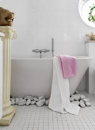 Sometimes we use actual paint on the rocks, and sometimes it's more fun to use paint pens. 47 Cool Ideas To Use Pebbles Indoors And Outdoors Shelterness