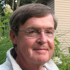 Lieutenant Governor Jim Tressel did a fantastic job of encouraging Kent  Stanton Middle School students to participate in his fitness challenge. He  even had me doing push-ups as the students counted. |