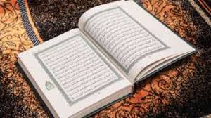 Surat yasin dan terjemahan suara merdu buat hati tenang. Surat Yasin Ayat 11 20 Latin Dan Artinya