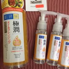 I've been keeping the hada labo. Trial 30ml Hada Labo Cleansing Oil Shopee Malaysia