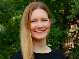 Emily Beagle's Instagram, Twitter & Facebook