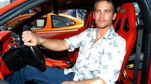 Die bilder, die walker in dem autowrack zeigen, sind grausam und brutal. Gerichtsmedizin Bericht Paul Walker Tot Verbrannte Leiche Uber Gebiss Identifiziert Augsburger Allgemeine