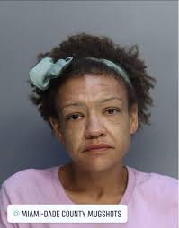 MUNAVU, JACINTA MUEMI DOB 12/08/1984 40 F Charges PETIT THEFT ( Bond: 1000  ) PTA INCOMPLETE STATUTE