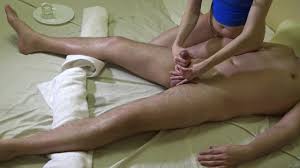 Massagem sexy para ele e controle do orgasmo com corrida final na minha