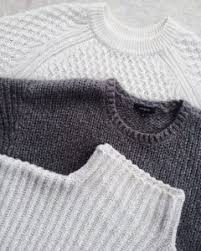 Idéal pour enlever une tache d'encre sur du tissu, l'alcool est un remède miracle. Comment Enlever Une Tache De Stylo Bille Sur Du Coton