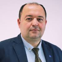 1300+ perfiles de «Akcin»