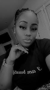 Lewis Ogletree's Instagram, Twitter & Facebook