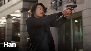 Fast & furious 9's first trailer revealed that sung kang was reprising his role as han, but how is the apparently dead character coming back? How Is Han Alive In Fast And Furious 9 Ign
