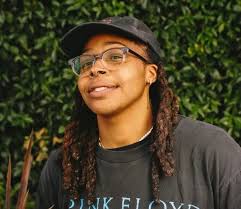 Elexis Ray Goodwin Of Flying Colors Studio: 5 Things I Wish Someone Told Me  When I First Became A Filmmaker