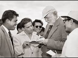 May 20, 2021 · trong khi các quán cà phê ở paris, trong đó có tiệm les deux magots thân quen của nhà văn ernest hemingway, rục rịch trở lại với nhịp sống trước đại dịch, hộp đêm lừng danh moulin rouge cũng bắt đầu háo hức, vũ công của họ xuống phố quảng bá cho ngày mở cửa trở lại vào. Cabo Blanco Ernest Hemingway In Peru Youtube
