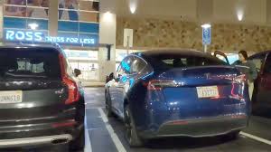 Tesla Model Y Standing Side By Side With A Volvo Xc90 Looks Like A Midsize Suv Video In 2020 Volvo Xc90 Mid Size Suv Tesla