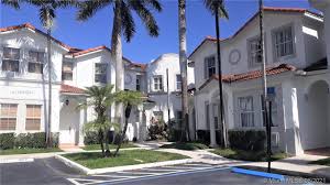 Productos frescos y de primerísima calidad forman la base de la cocina de la pérgola, preparados con pasión y cariño por nuestro chef daniel de juan lock y su equipo, creando sabores. Homes For Sale Indoral