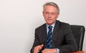 Chief operating officer, equinet bank ag; Vorsicht Solar Branche Die Flut Steigt Econo Das Portal Fur Den Mittelstand