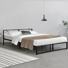 La struttura letto si monta facilmente in meno di un ora. Struttura Letto In Metallo 180x200 Cm Letto Matrimoniale King Size Con Testiera Decorativa Letto In Stile Classico Moderno Nero En Casa Casa E Cucina Ibs