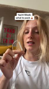 #stitch with @mads #traveltips #yachtweek #croatia #bratsummer  #socialmediagirlies #traveltok