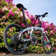 さだがinstagramで投稿をシェアしました ツツジ 自転車 小径車 ミニベロ 折りたたみ自転車 ポタリング ゆるポタ 自転車のある風景 チャリでブー スマホ越しの私の世界 bicycle minivelo プロフィールで692件の写真や動画 ミニベロ 折りたたみ