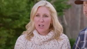 Jenny Marrs Shares The Secret To Designing A Luxurious, Cozy Bathroom