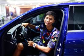 His last result is the 9th place for the men's 400 m medley during the fina swimming world cup 25m in budapest 2019. Nguyá»…n Kim SÆ¡n Kiá»‡n TÆ°á»›ng BÆ¡i Lá»™i Nguyá»…n Há»¯u Kim SÆ¡n Táº­u Xáº¿ Há»™p Tiá»n Tá»‰ Khi Con Tráº» Ba Nguyá»…n Ä'oan Kim SÆ¡n Tá»«ng Æ°á»›c MÆ¡ Trá»Ÿ Thanh Co