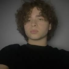 DITA VON BLOOM (@ditavonbloom) · Instagram 照片和视频