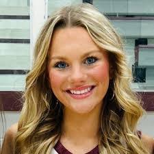 Alana Lewis's Instagram, Twitter & Facebook