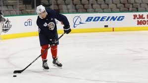 On this week's fresh new edition of the missin curfew podcast, the fellas are joined by a true nhl insider with an extensive knowledge of everything. Keeper S Improbable Nhl Story Cause For Celebration In Cross Lake Tsn Ca