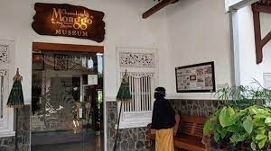 Kunjungan pertama terjadi beberapa bulan sebelumnya. Harga Tiket Masuk Museum Cokelat Monggo Yogyakarta Cocok Buat Liburan Akhir Pekan Tribun Travel