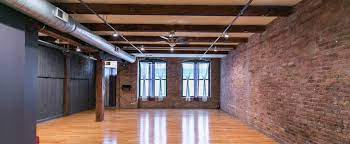 Ritual hot yoga in chicago has been offering yoga instruction and body sculpting for more than four years. Loft Urban Yoga Studio In River North W Exposed Brick Rustic Feel Chicago Il Event Peerspace